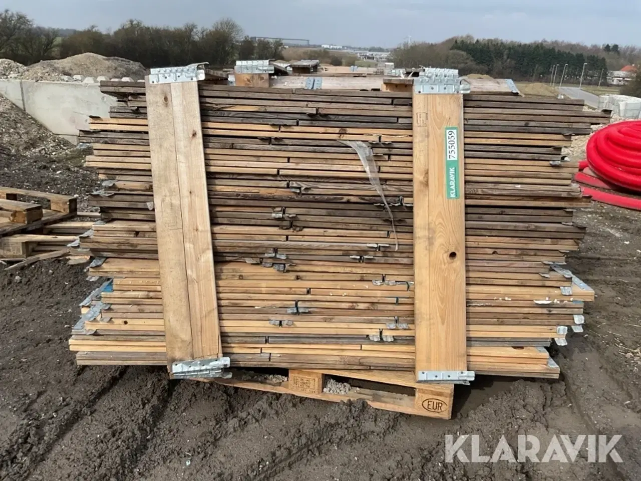 Billede 2 - Stort Lot af pallerammer ca 280 styk