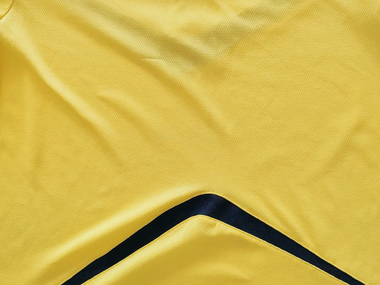 Billede 4 - Adidas Liverpool trøje, str L