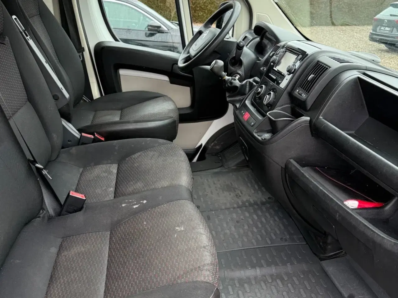 Billede 8 - Citroën Jumper 33 2,0 BlueHDi 160 Kassevogn L2H1