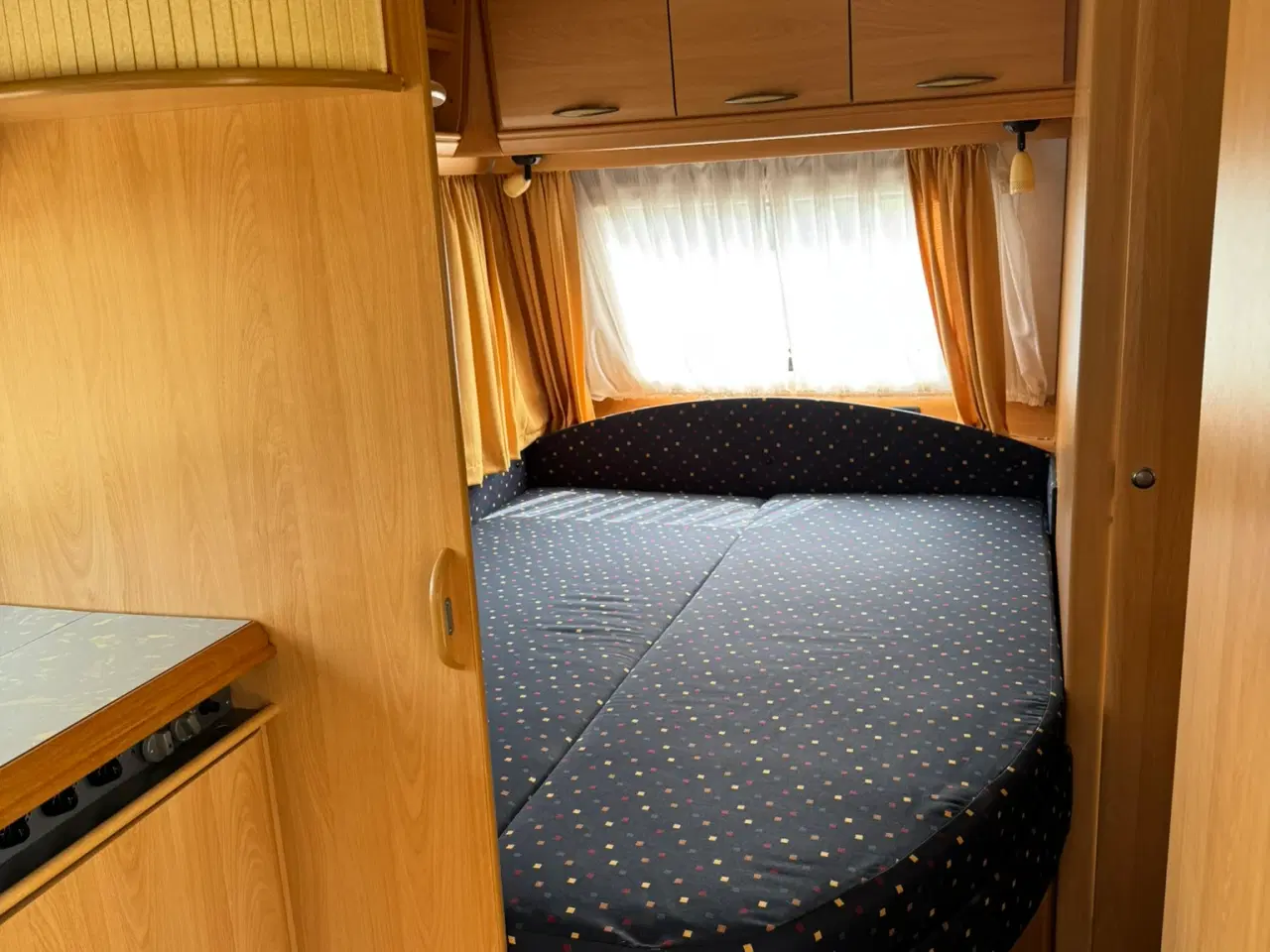 Billede 4 - Hymer 465 ES, årg. 2002