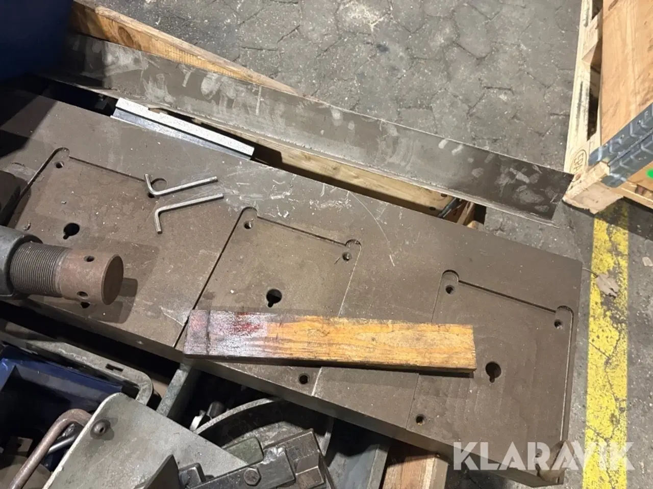 Billede 12 - Diverse drejestål og andet.