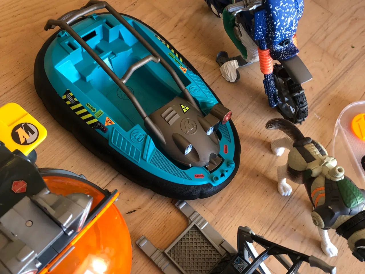 Billede 3 - Actionmænd med tilbehør stort lot!!