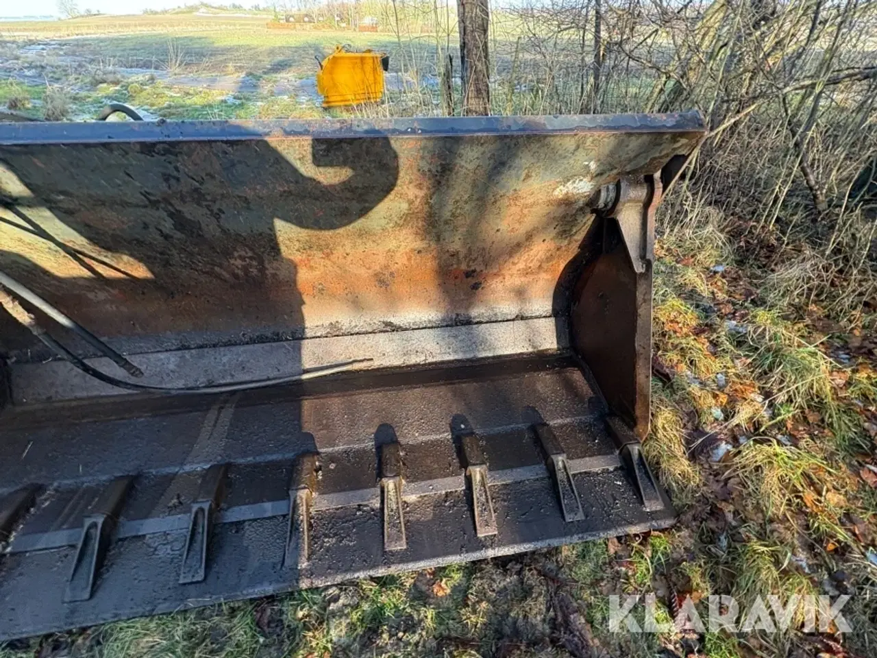 Billede 10 - Skovl med frisk skær passer til gravmaaskine 2.5 meter