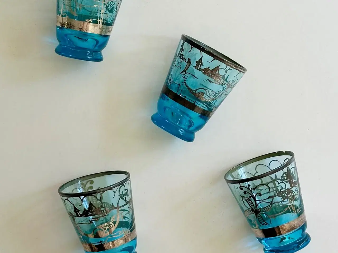 Billede 3 - Venitianske snapseglas, 4 stk samlet