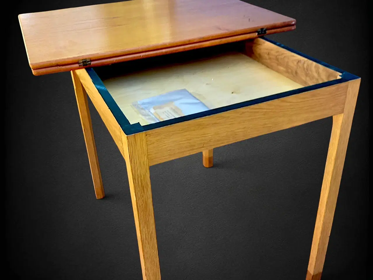 Billede 7 - Multifunktionsbord teak/eg med mærkat