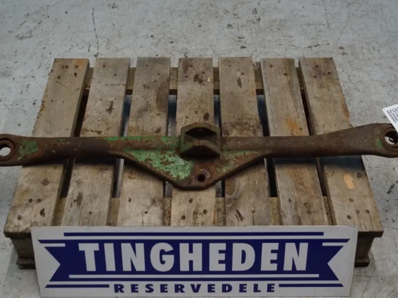 Billede 1 - John Deere 2450 R.H. Liftarm AL26682