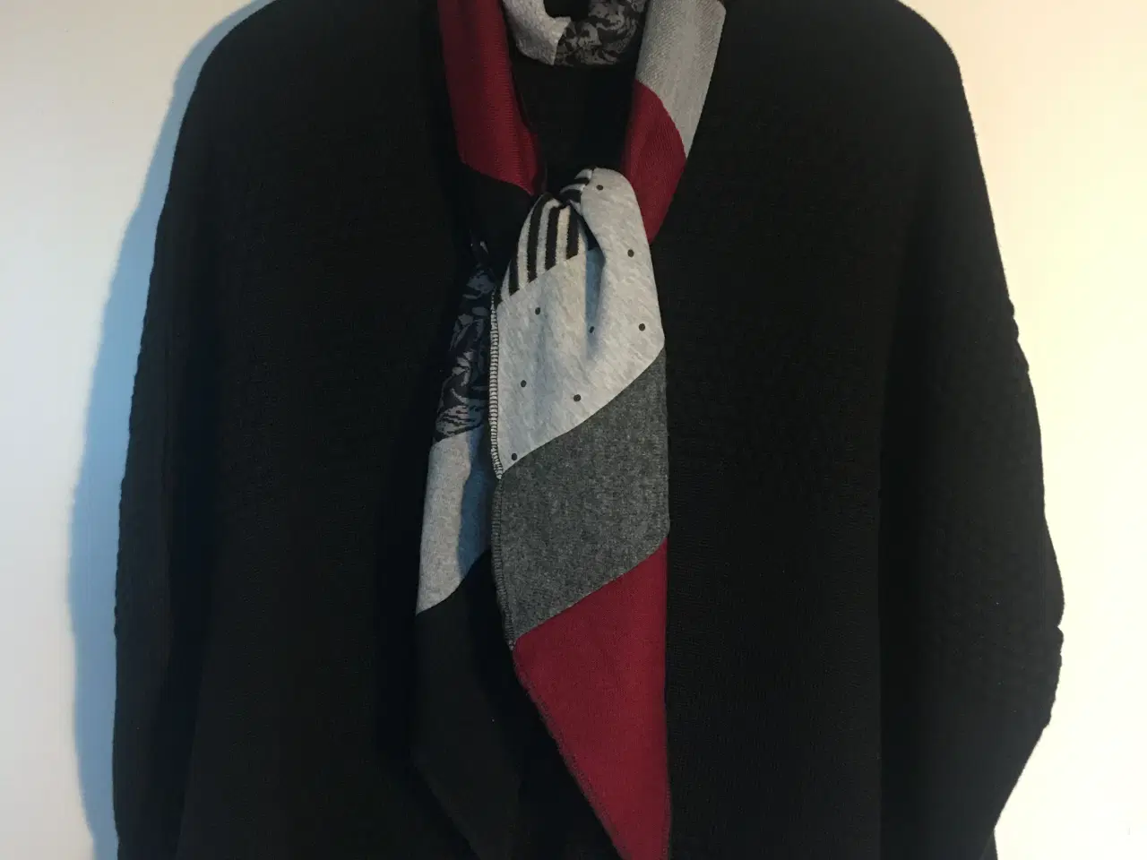 Billede 2 - Tørklæde , uld