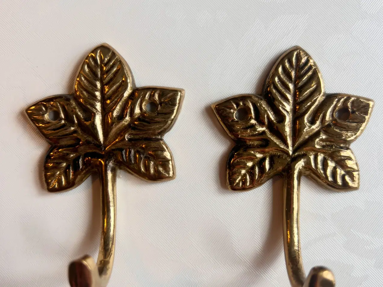 Billede 2 - Smukke gamle messing knager 