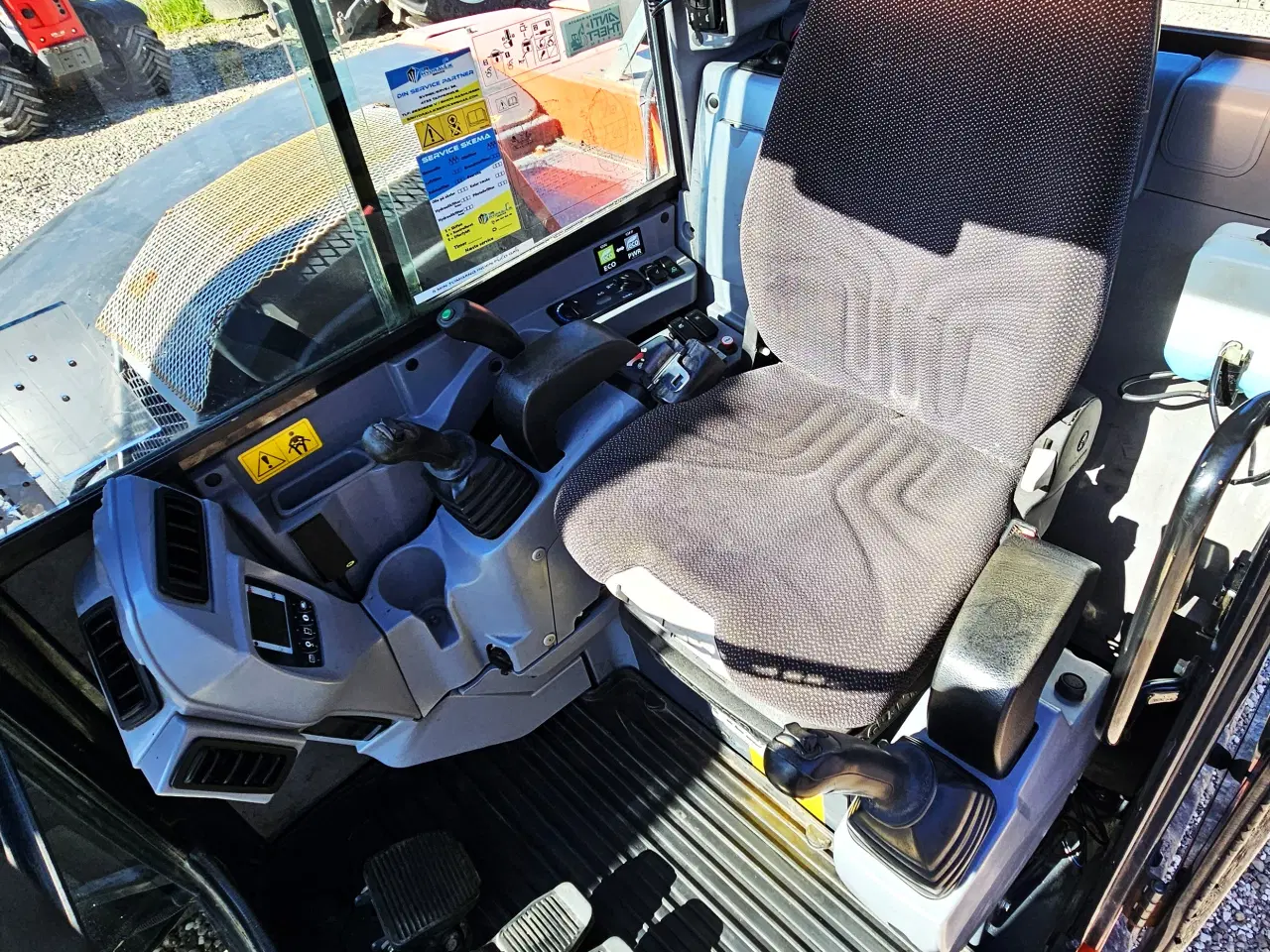 Billede 13 - Kubota KX80 / smøreanlæg / 6200 timer