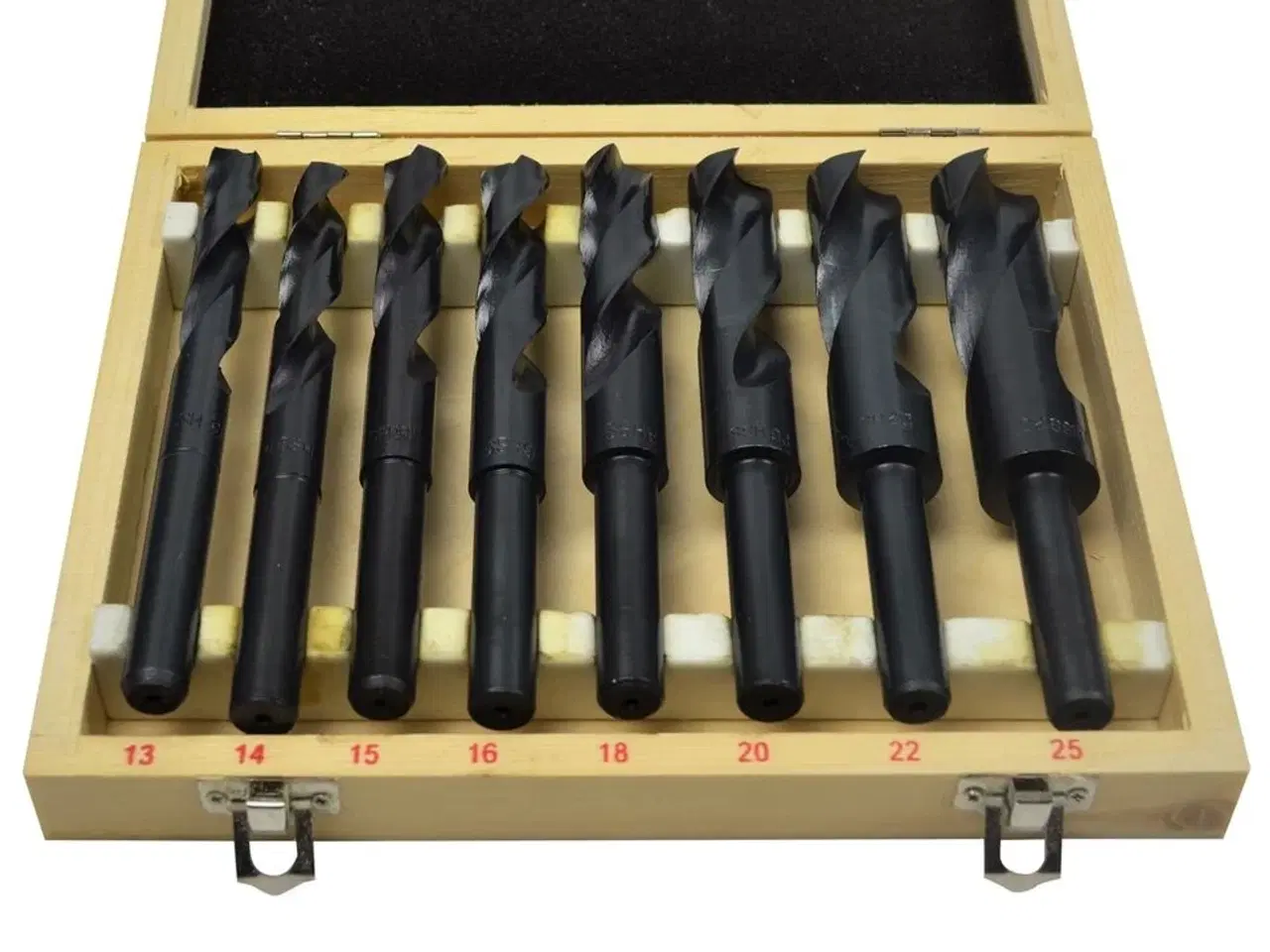 Billede 1 - 8 stk. HSS Værktøjsbor til søjleboremaskine.