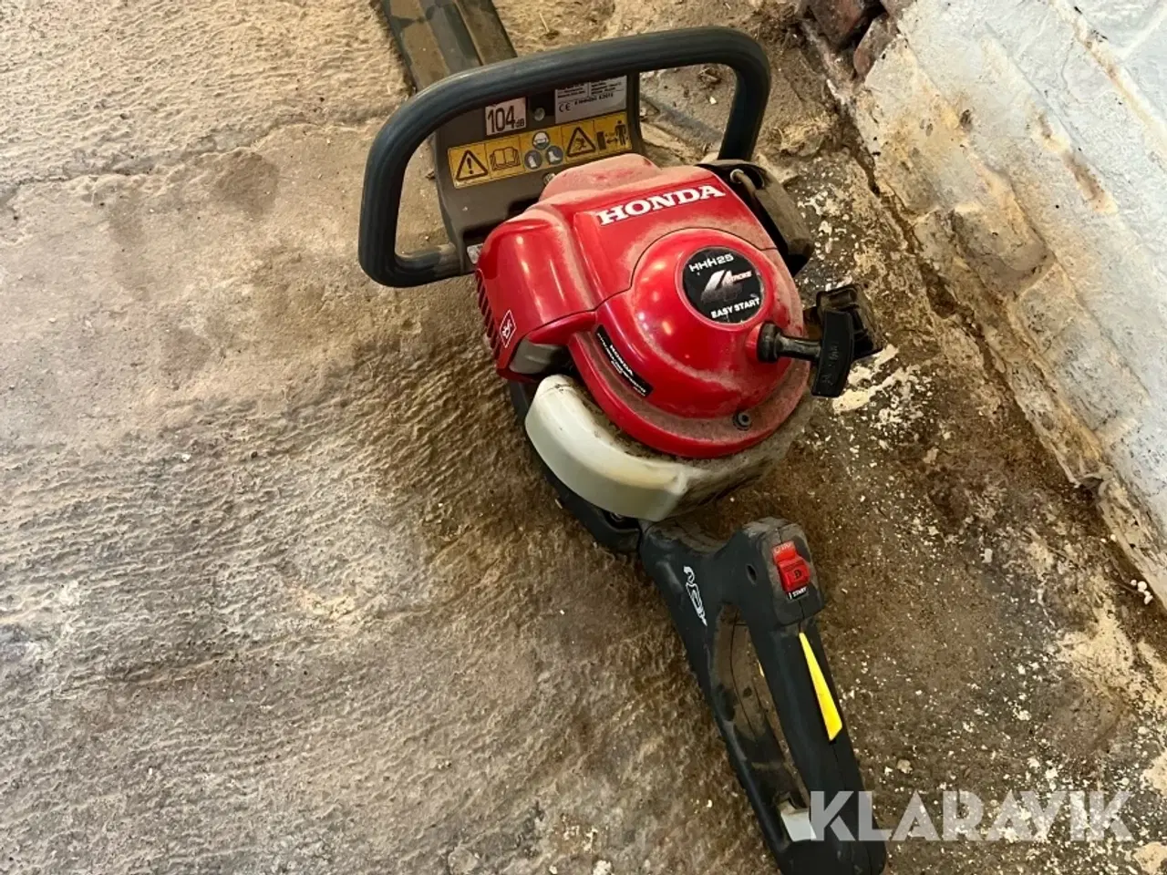 Billede 2 - Benzindrevet hækkeklipper Honda HHH25