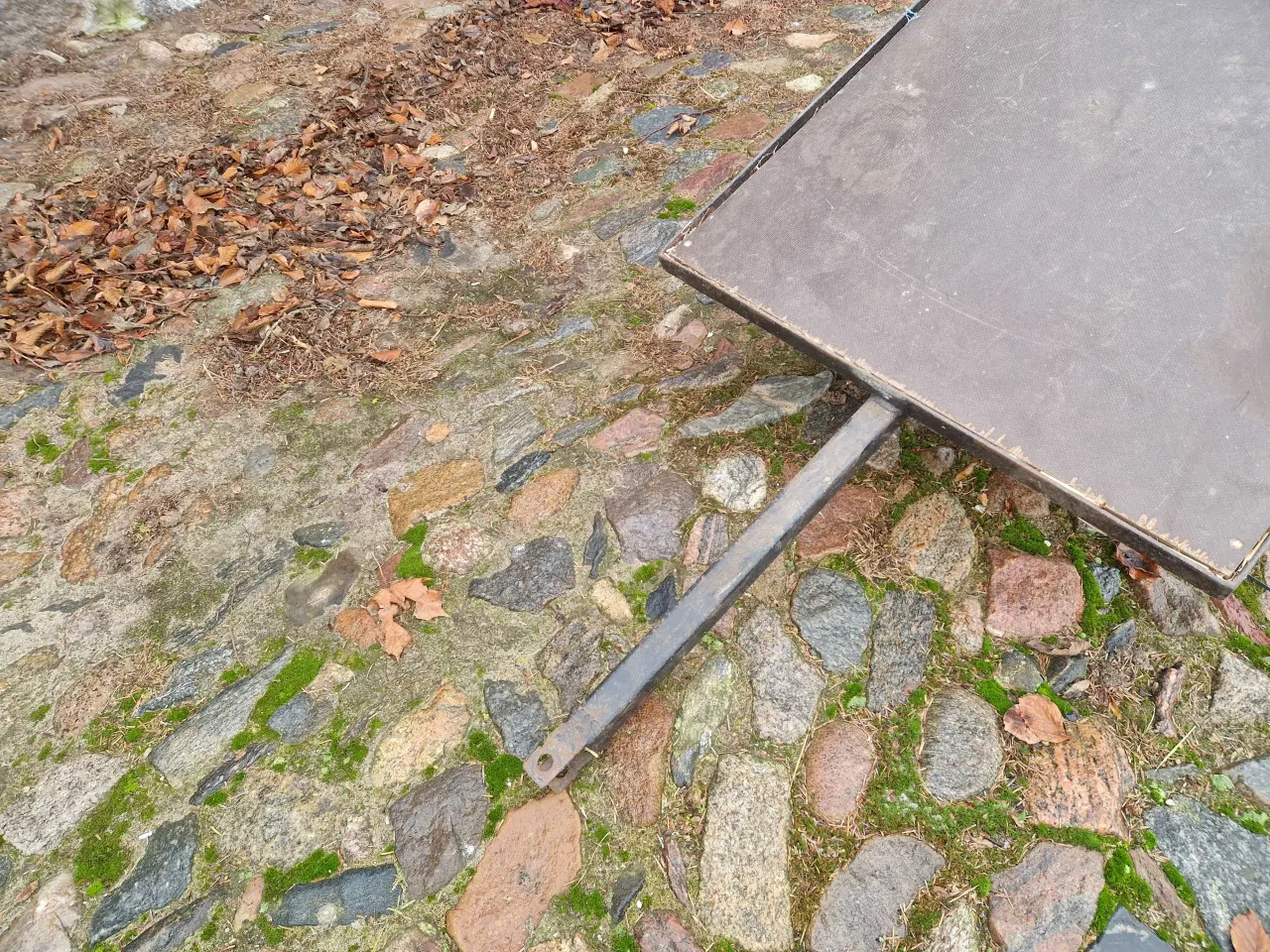 Billede 2 - Vogn til plæneklipper sælges