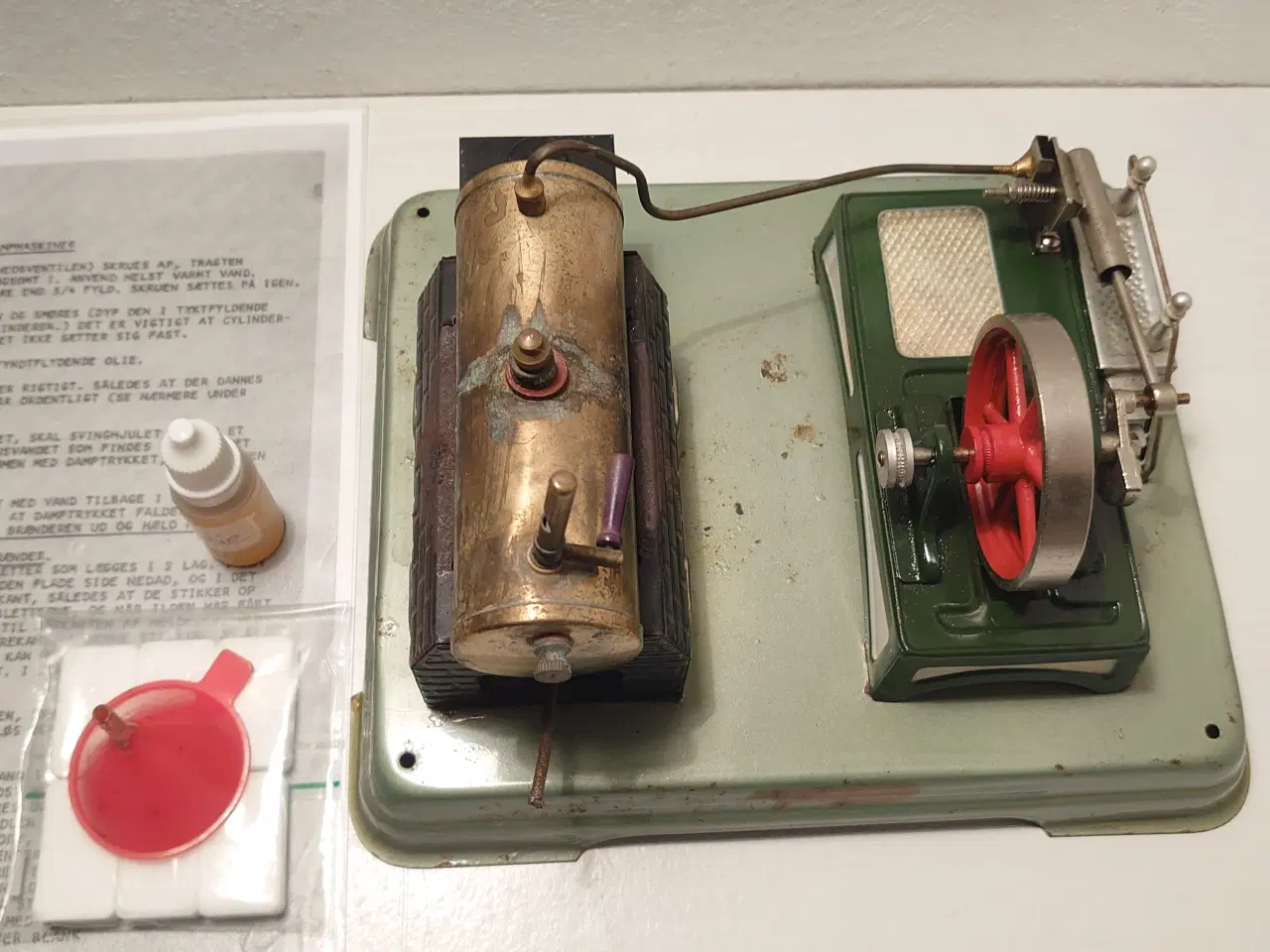 Billede 3 - Fleischmann dampmaskine m. tabs, olie, tragt, vejl