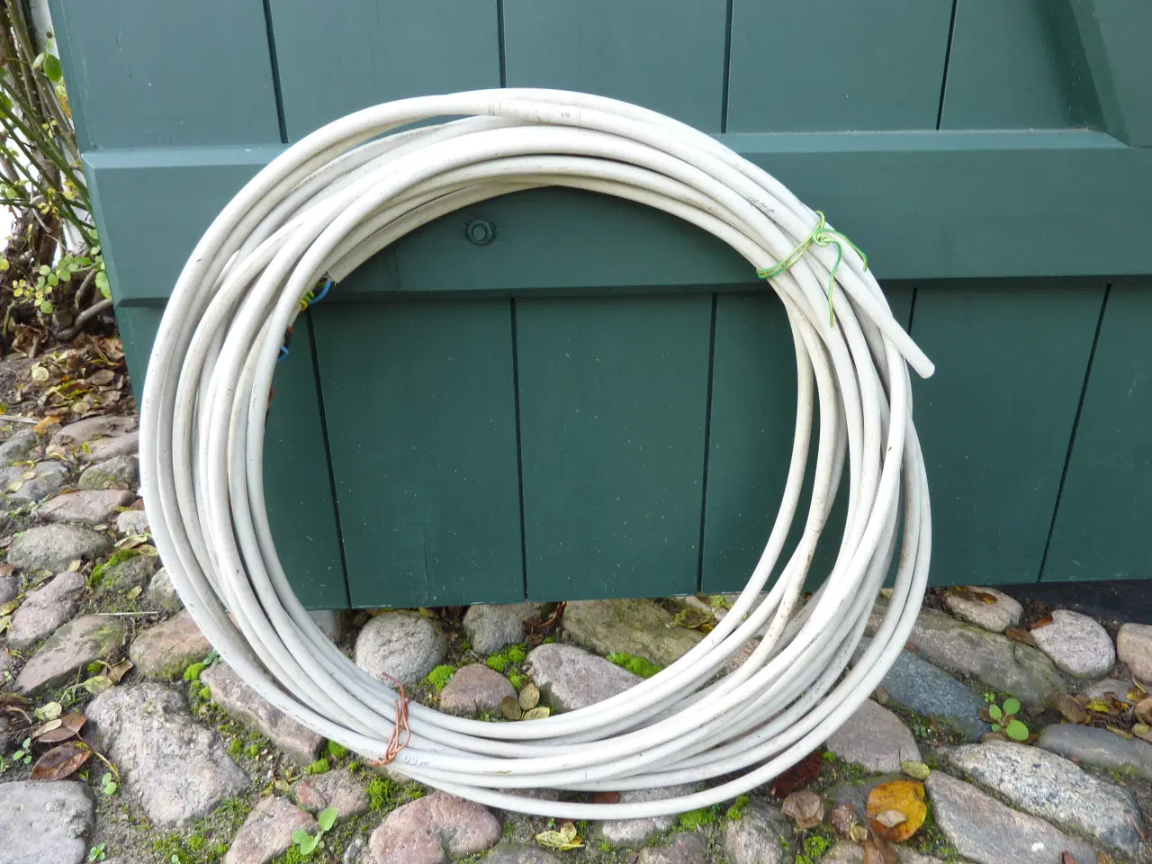 Billede 1 - 36 m  elkabel  4x1,5  PVIKJ       22 og 14 meter