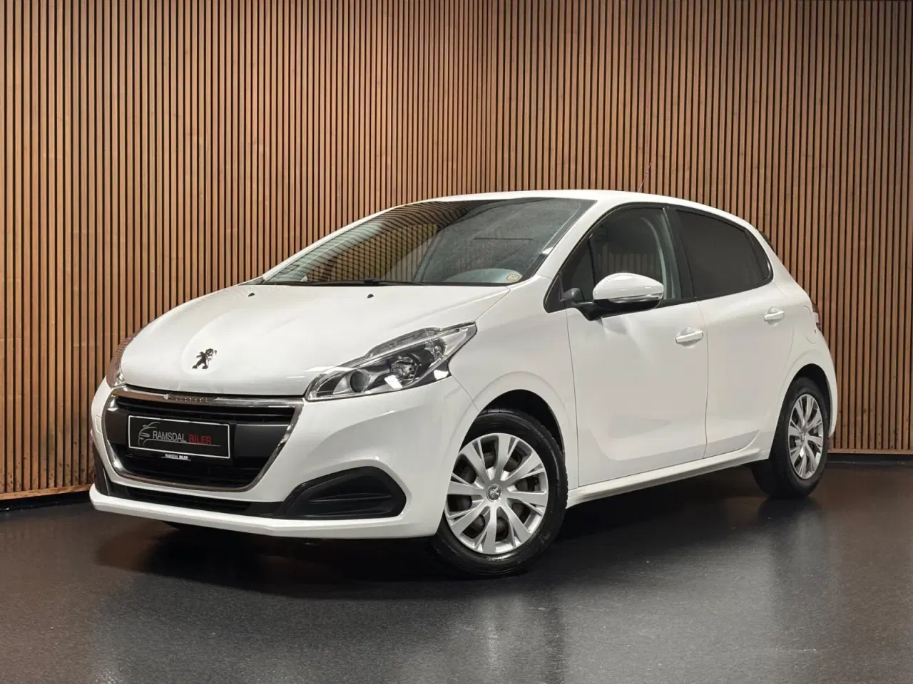 Billede 1 - Peugeot 208 1,2 e-THP 82 Active