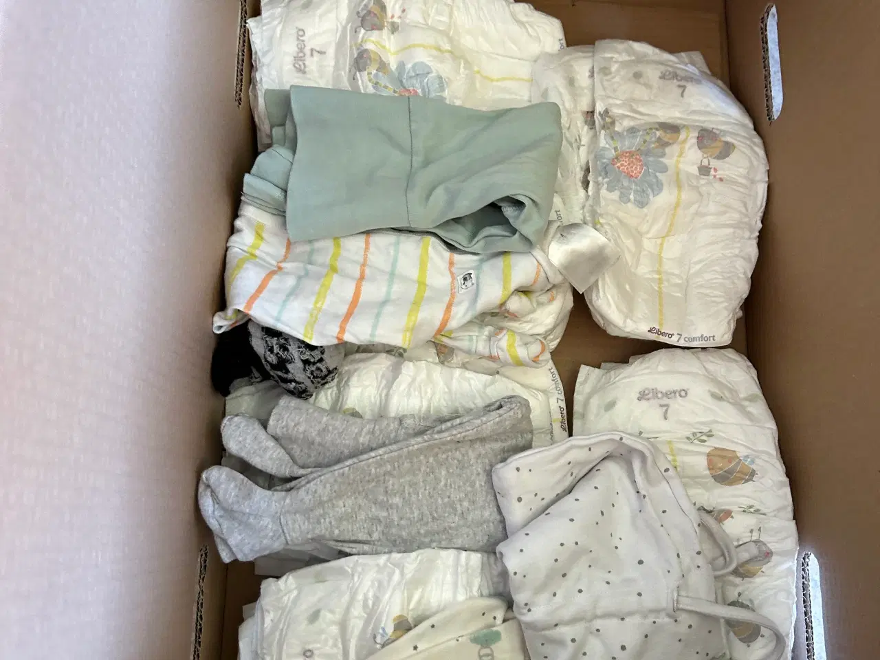 Billede 1 - Blande babytøj til baby dreng 