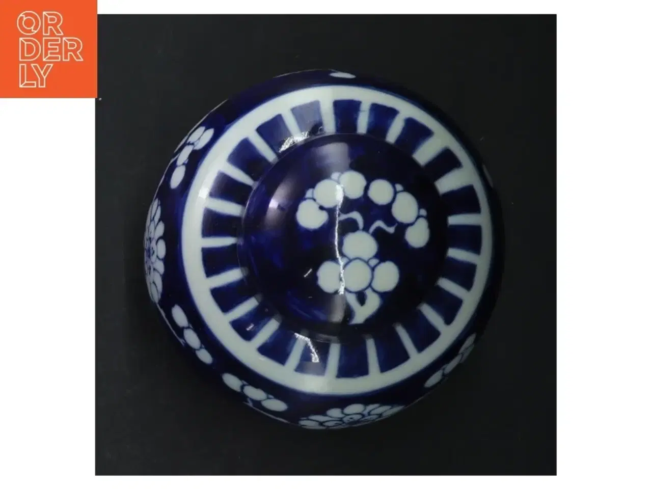 Billede 6 - Kinesisk blå-hvid porcelænskrukke (str. 16 cm)