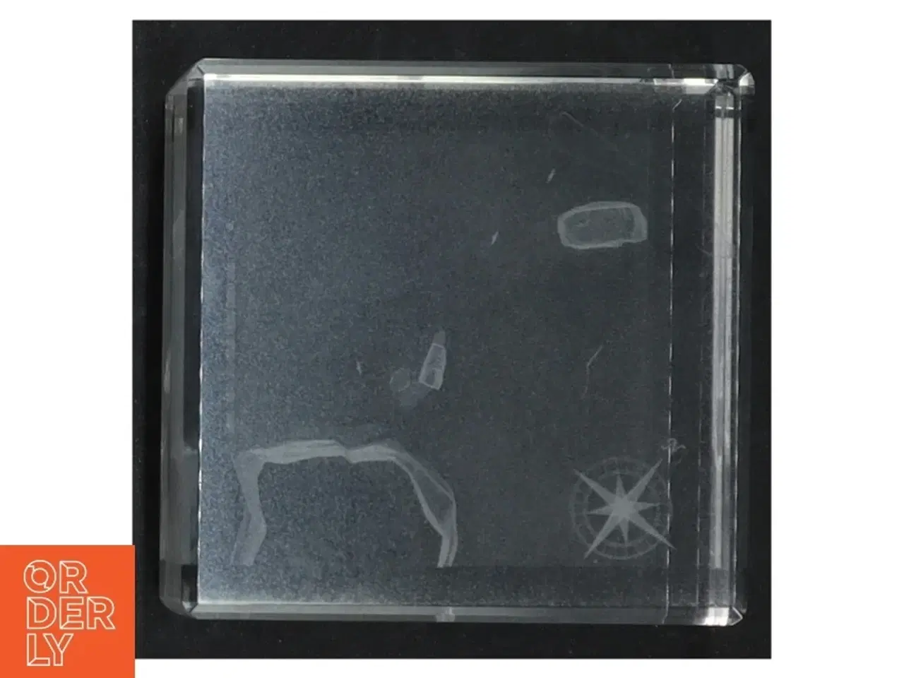 Billede 2 - Glas skulptur fra Solberg (str. 8 x 8 cm)