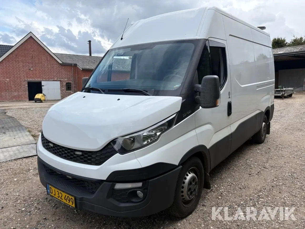 Billede 1 - Kassebil Iveco Daily 35S15 2,3D – 10,8 m³