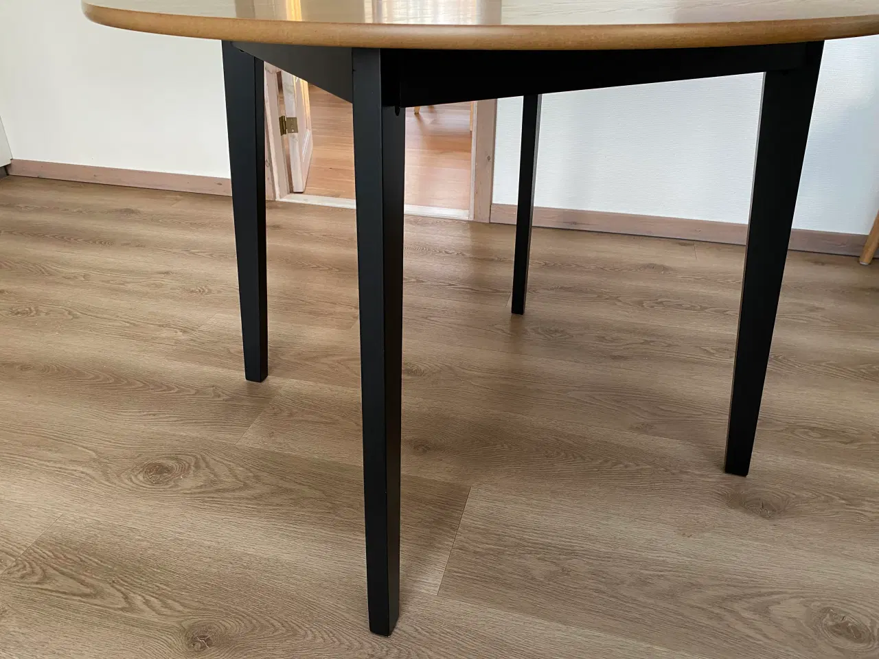 Billede 2 - Jegind spisebord