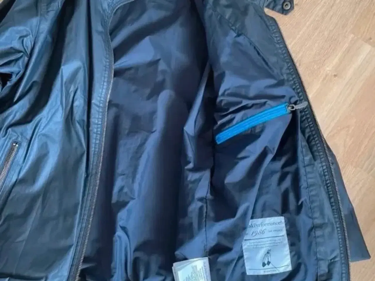 Billede 5 - Peak Performance Bomberjakke