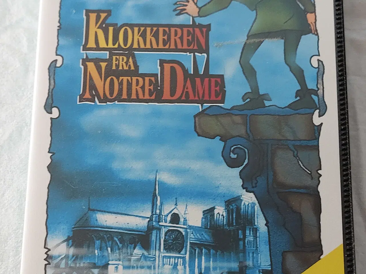 Billede 1 - VHS Klokkeren fra Notre Dame (Scanbox/Kavan)