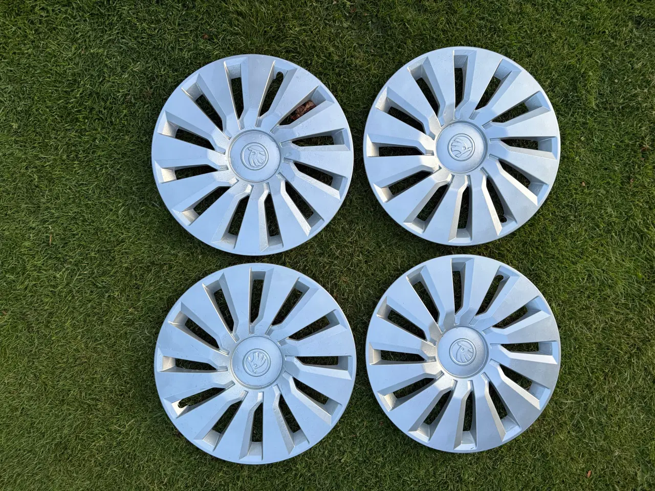 Billede 1 - Hjulkapsler Orig SKODA 16"