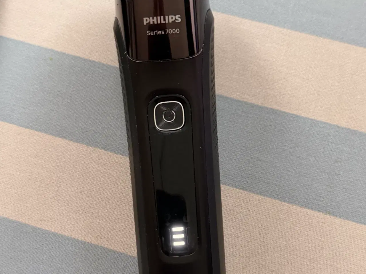 Billede 3 - SUPER PHILIPS s 7000,- Barbærmaskine  Brugt 2 gang