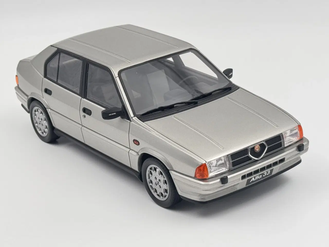 Billede 5 - 1984 Alfa Romeo 33 1.5 QV 1:18