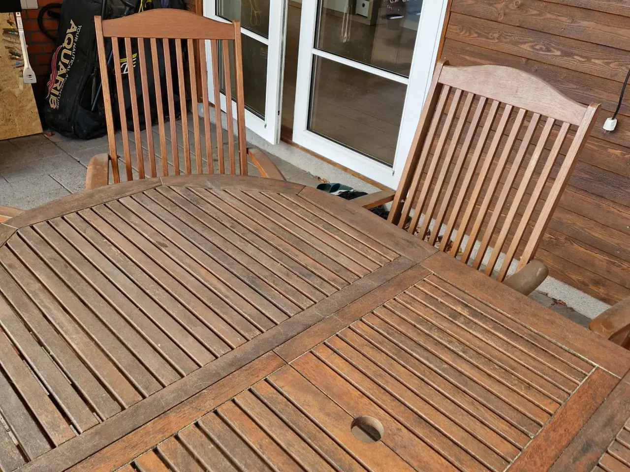 Billede 3 - Havebord og 8 positionsstole