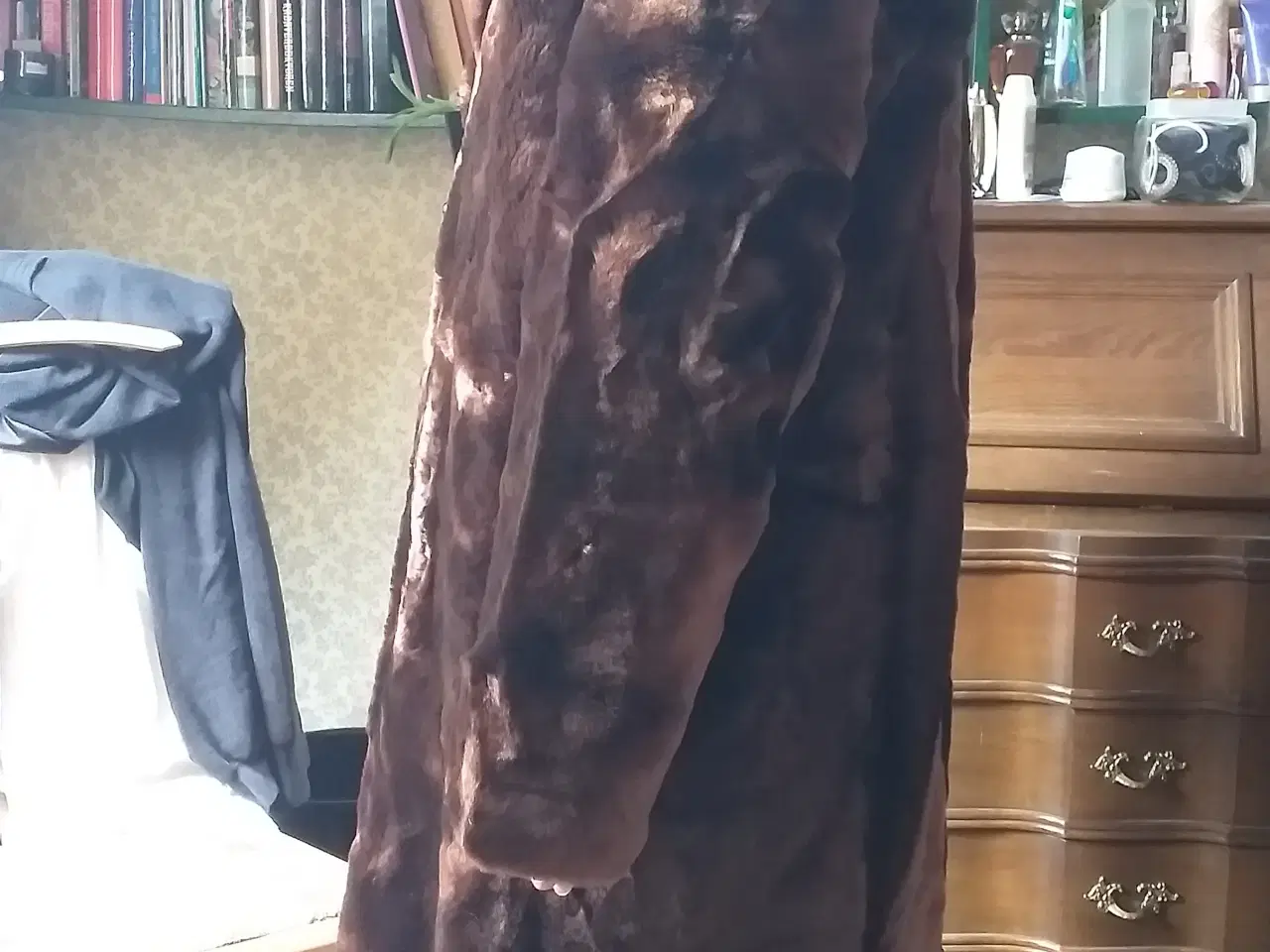 Billede 9 - Pels jakke ikke ægte str.38 -40, 