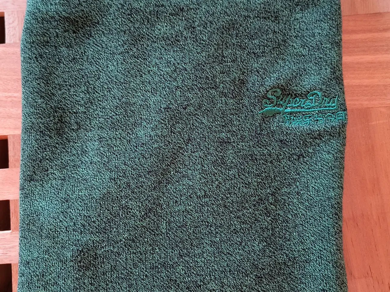 Billede 4 - Flot grønmeleret Superdry pullover