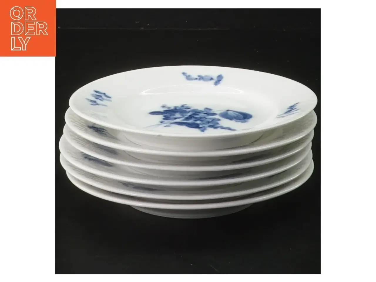 Billede 1 - Sæt af 6 porcelæn tallerkener fra Royal Copenhagen, blå blomst (str. 6 stk Ø 14,5 cm)