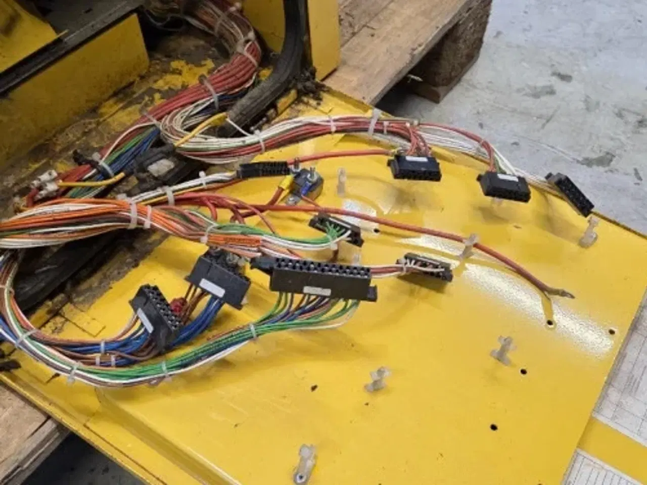 Billede 8 - New Holland TX68 Kassepanel 84001523