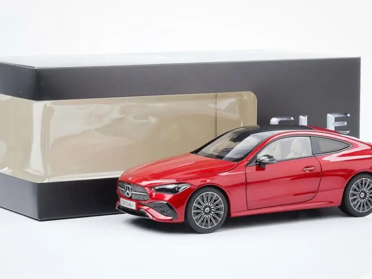 Billede 1 - 1:18 Mercedes CLE Coupe 2023