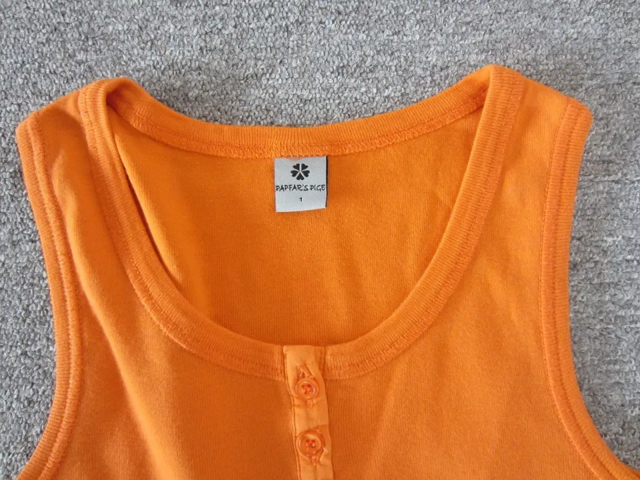 Billede 3 - Orange bluse fra Papfar's Pige i str. 1