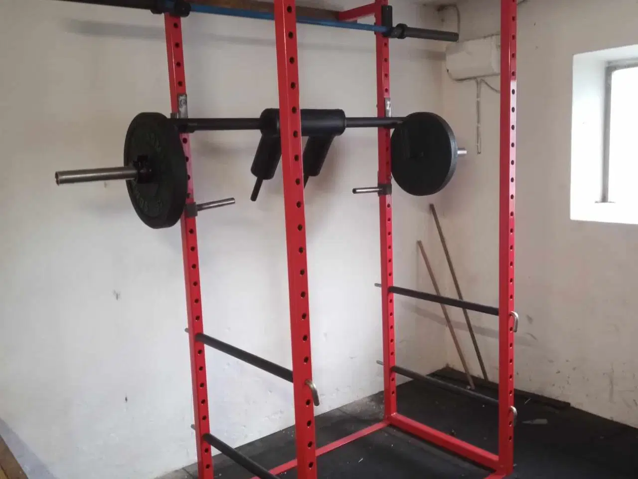 Billede 11 - Powerrack med diverse tilbehør