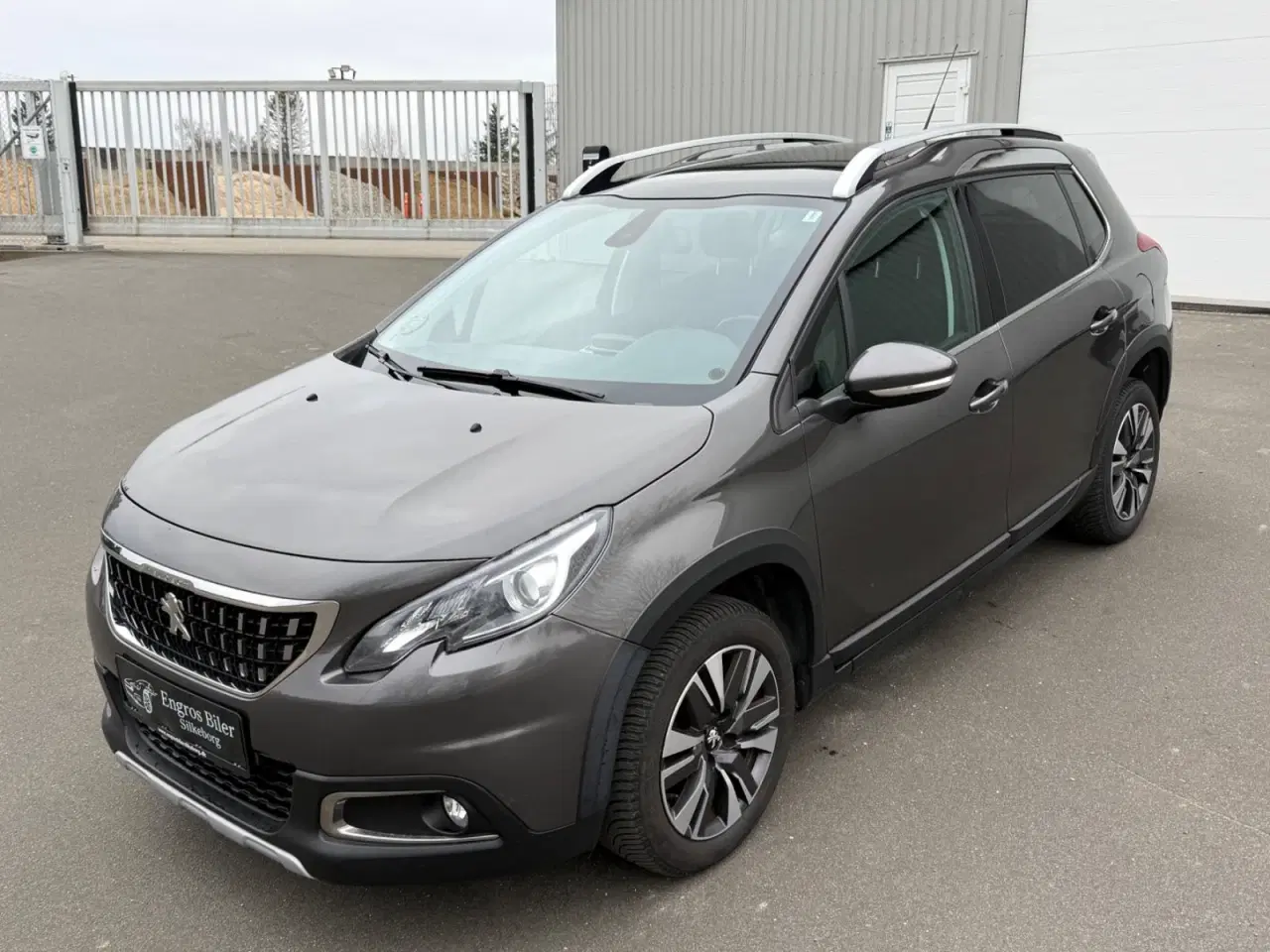 Billede 3 - Peugeot 2008 1,2 e-THP 110 Allure Sky