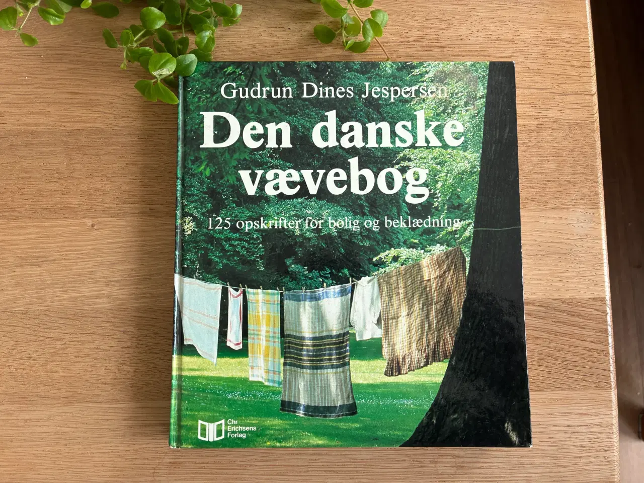 Billede 1 - Den danske vævebog  -  Gudrun Dines Jespersen