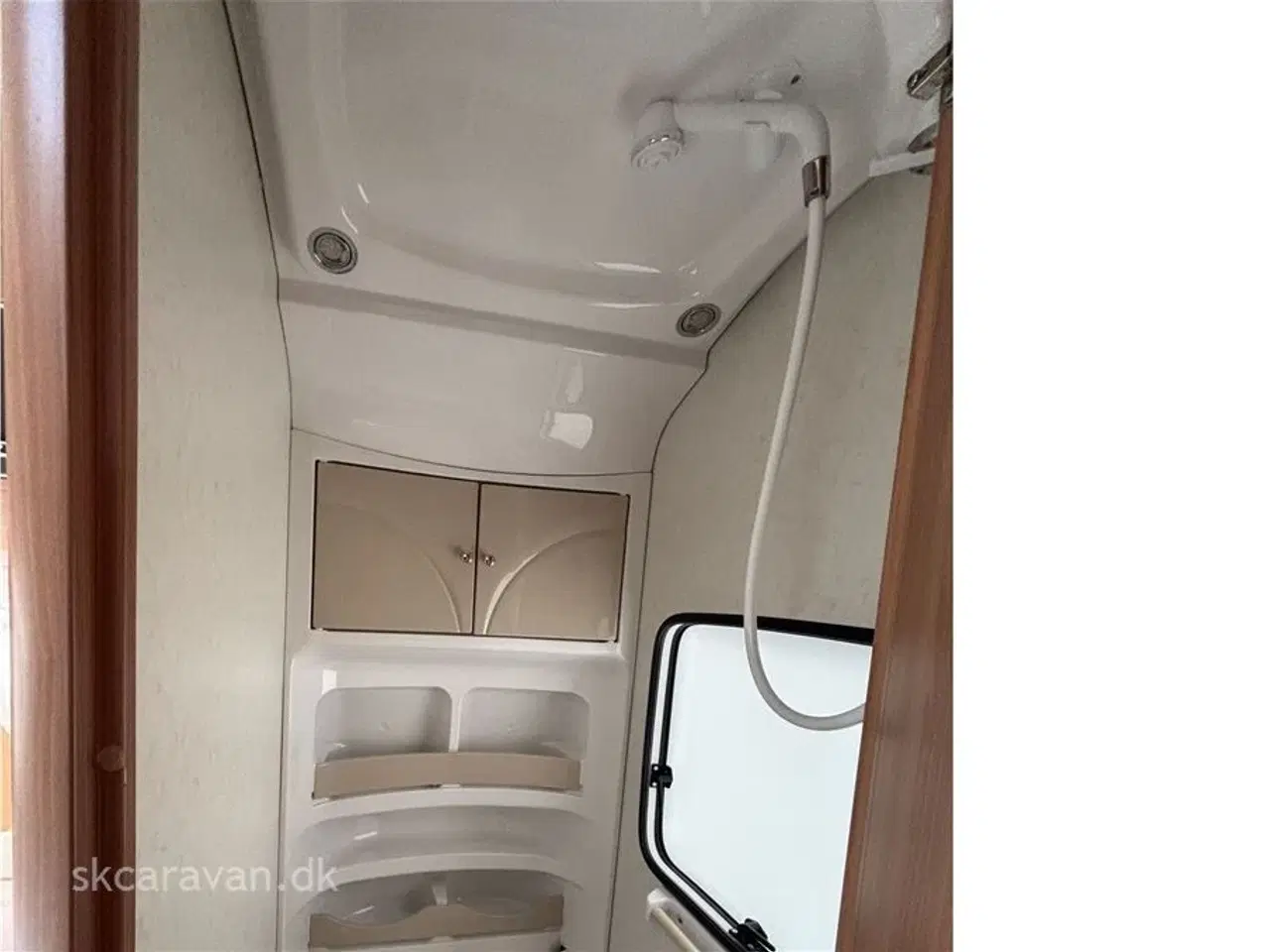 Billede 5 - 2013 - Hobby De Luxe 460 UFe Pæn og velholdt campingvogn