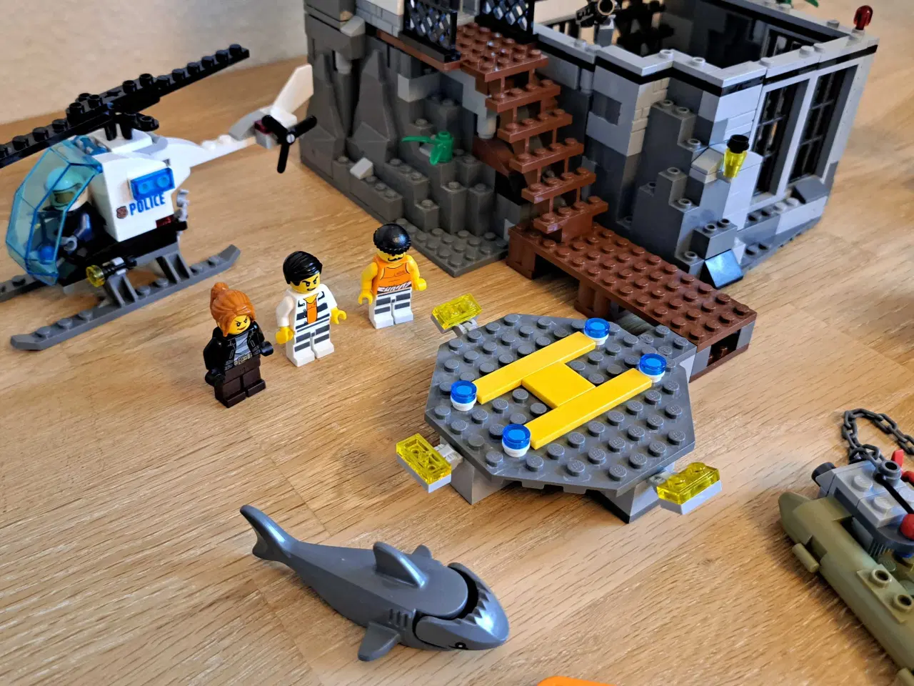 Billede 3 - LEGO City - Fængselsø - 60130