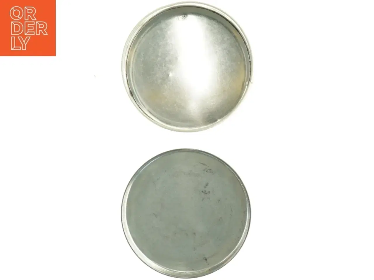 Billede 3 - Metal kagedåse med heste, kane i vintermotiv (str. Diameter, 22 cm h 8 cm)