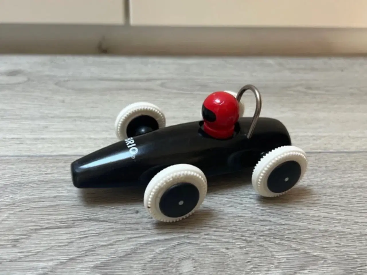 Billede 1 - BRIO bil 