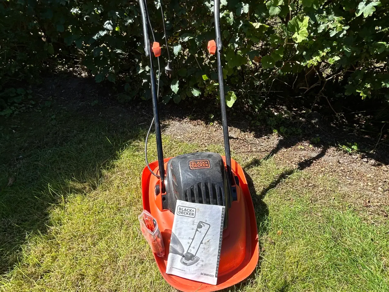 Billede 1 - Græsslåmaskine 