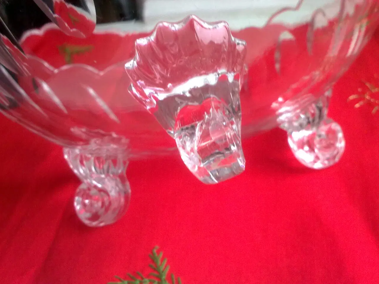 Billede 12 - Gammel dansk glasskål på tre sneglefødder