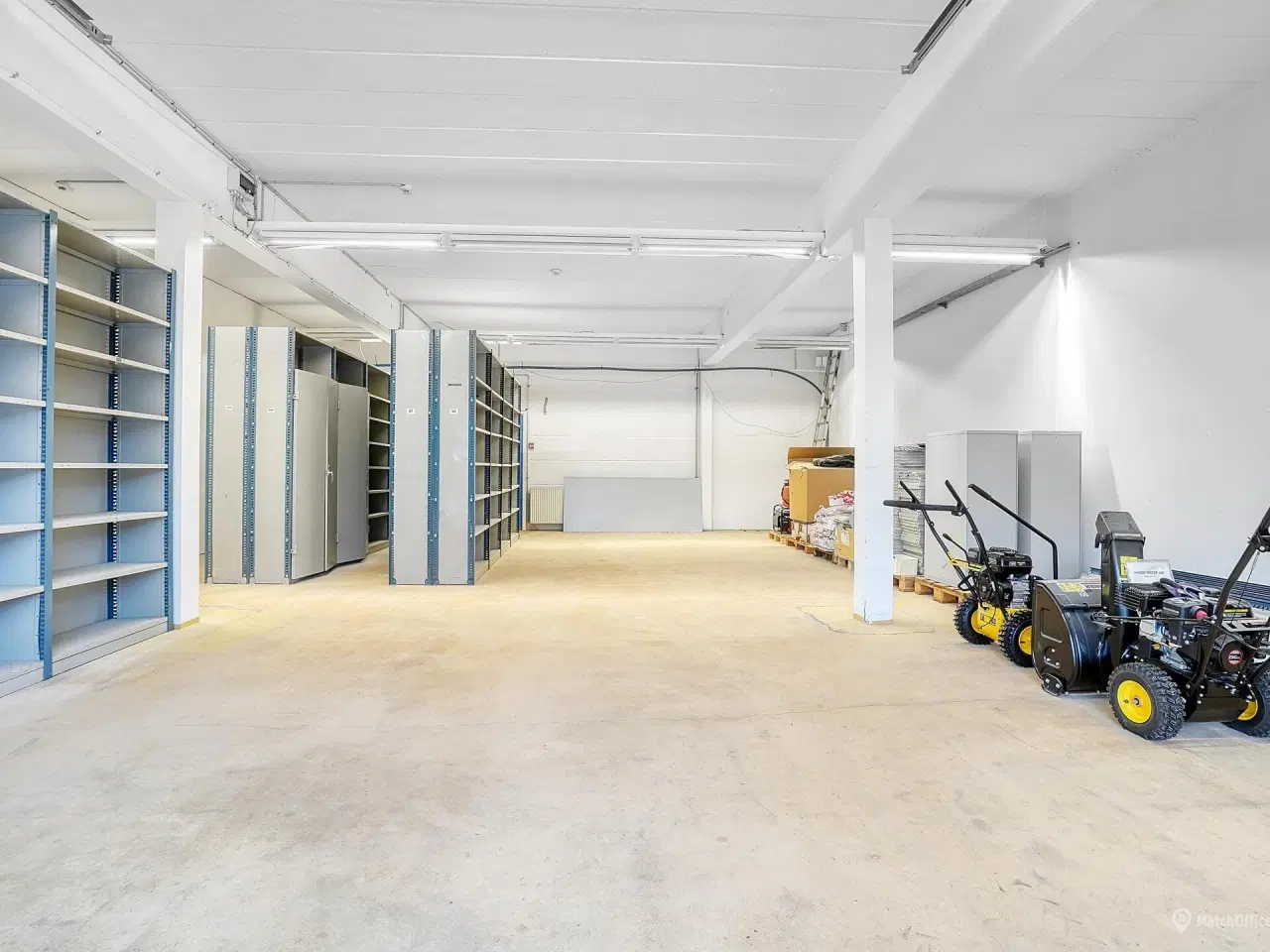 Billede 11 - Flotte nyrenoverede kontorlokaler. velbeliggende i et populært erhvervsområde i Søborg.