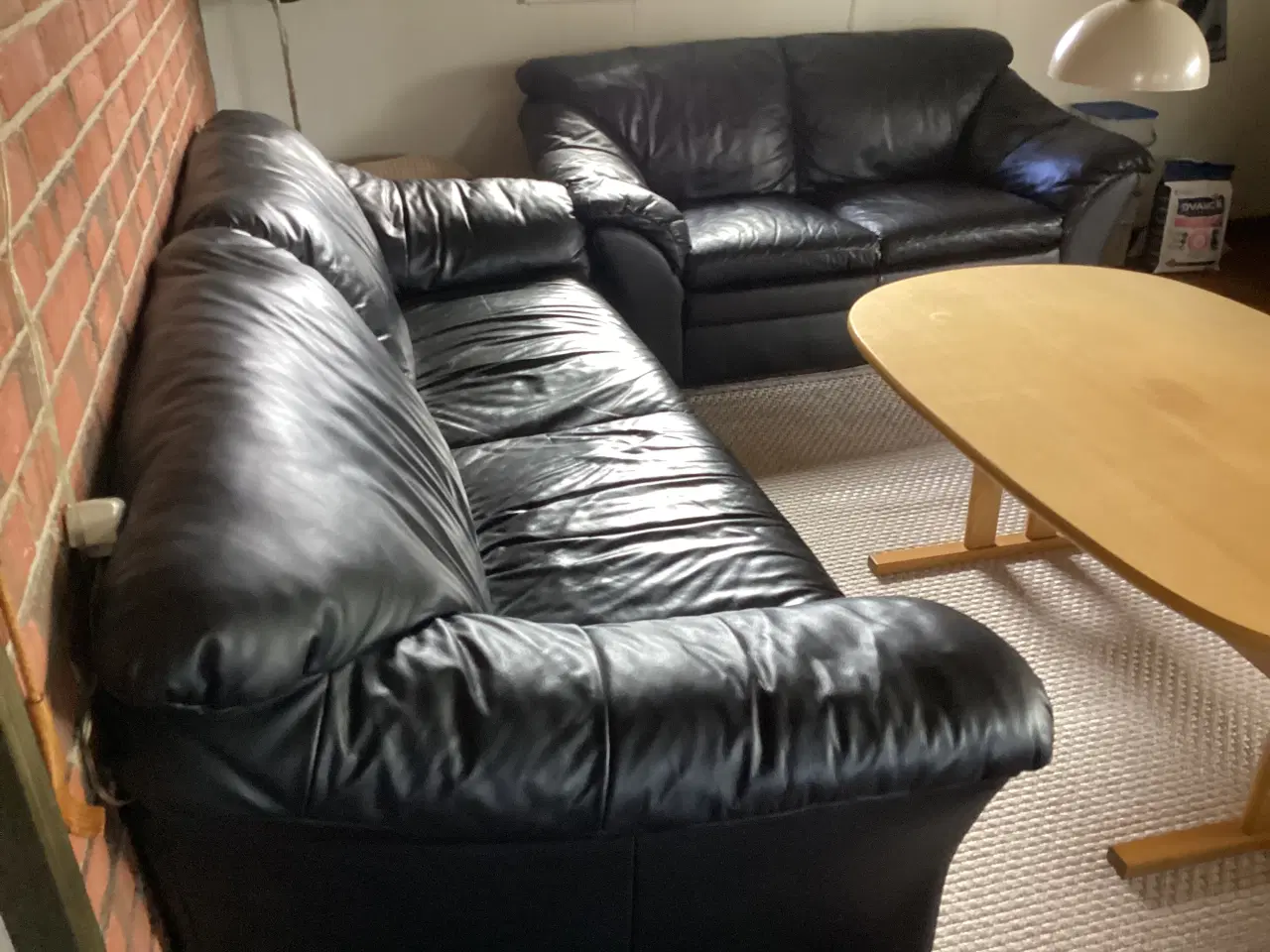 Billede 2 - Lædersofaer L210cm D 85cm 2 sofa 165cm D 85cm.