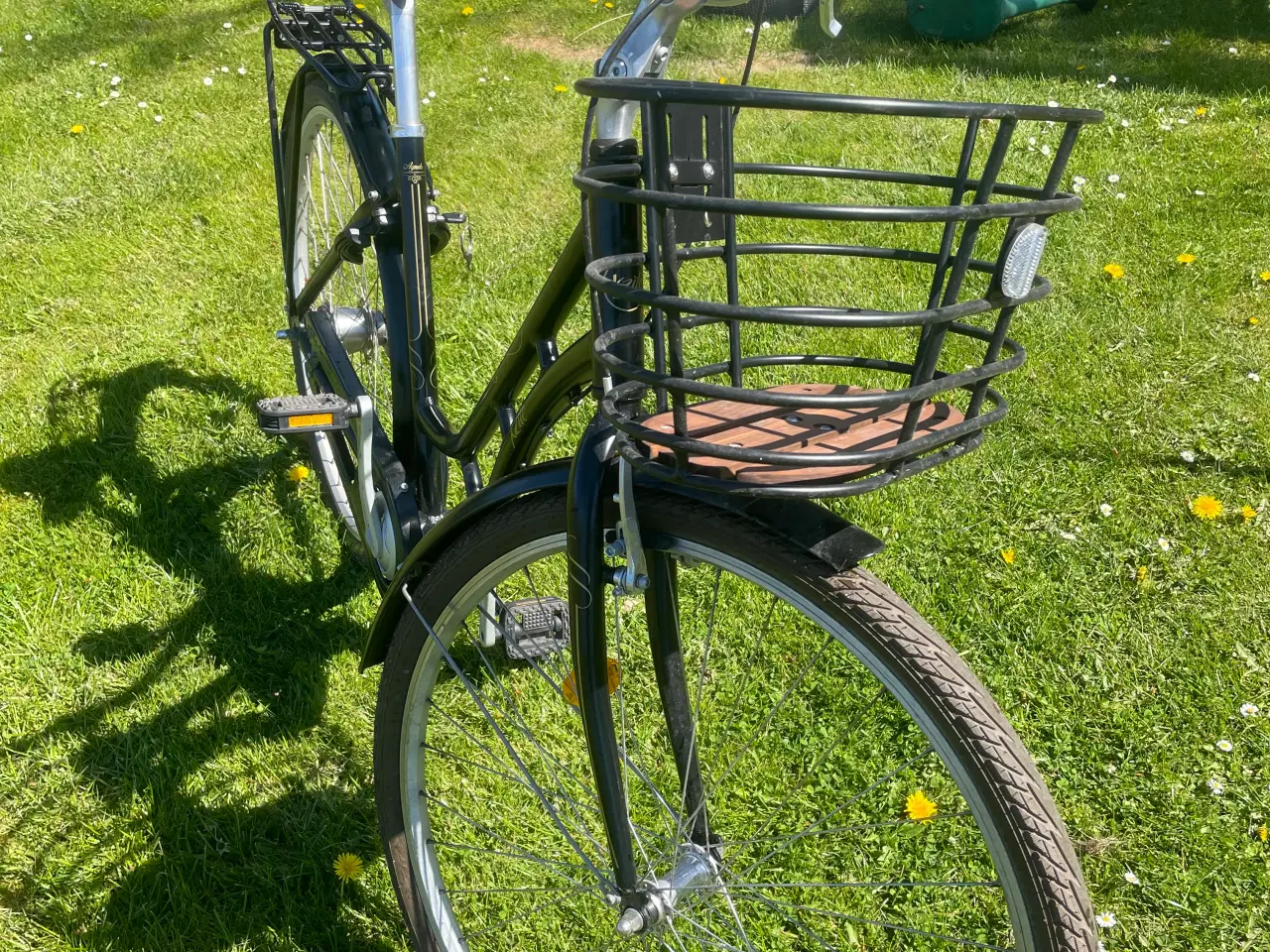 Billede 3 - Næsten ubrugt cykel..