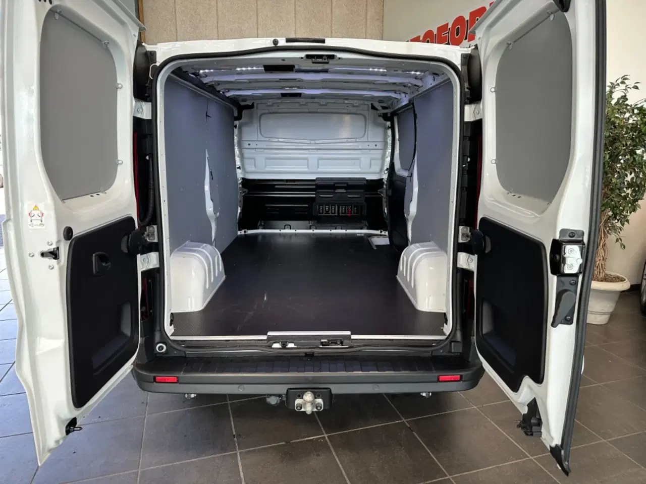 Billede 15 - Nissan Primastar 2,0 dCi 150 L2H1 N-Connecta Van