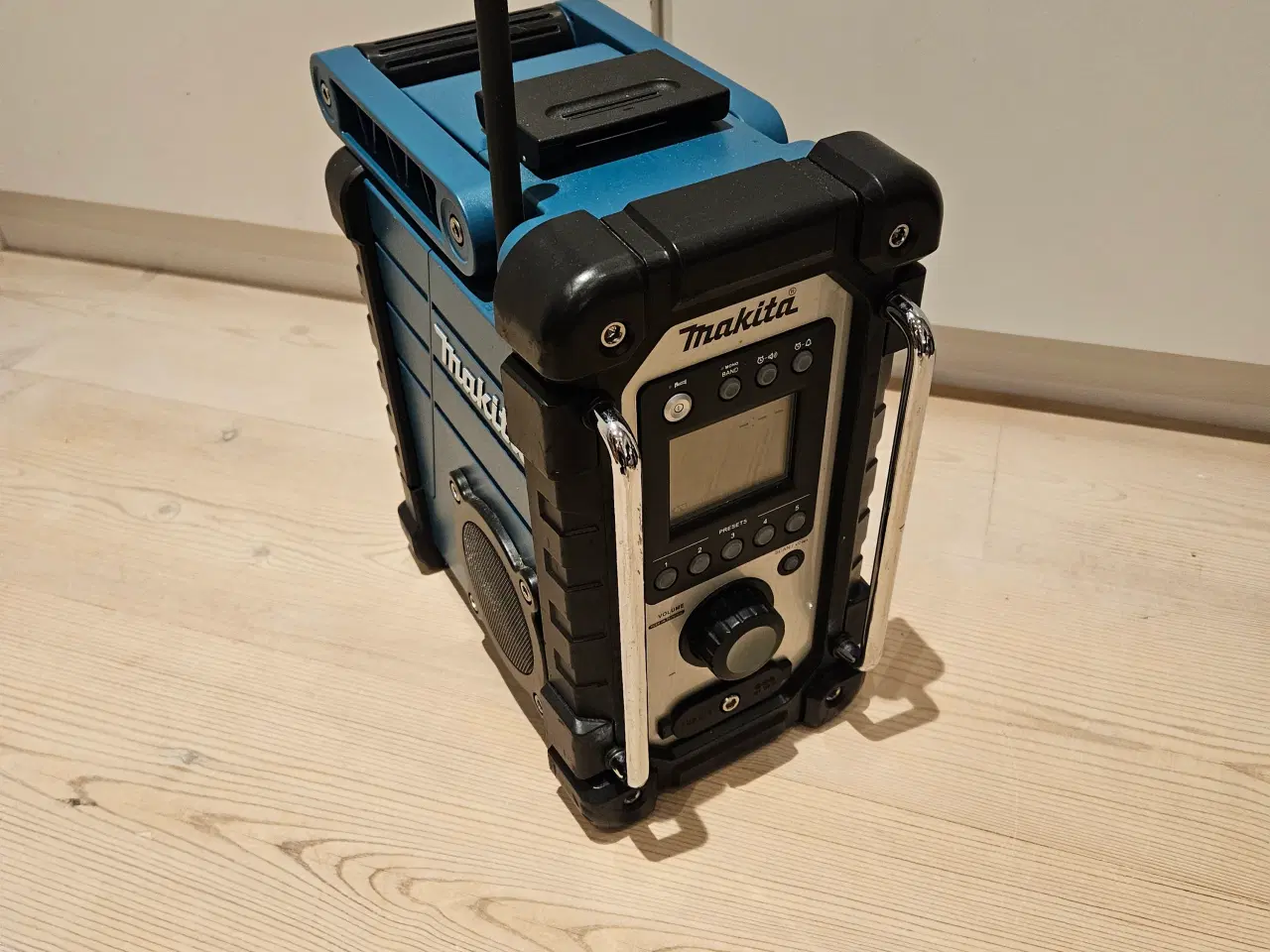 Billede 2 - Makita radio